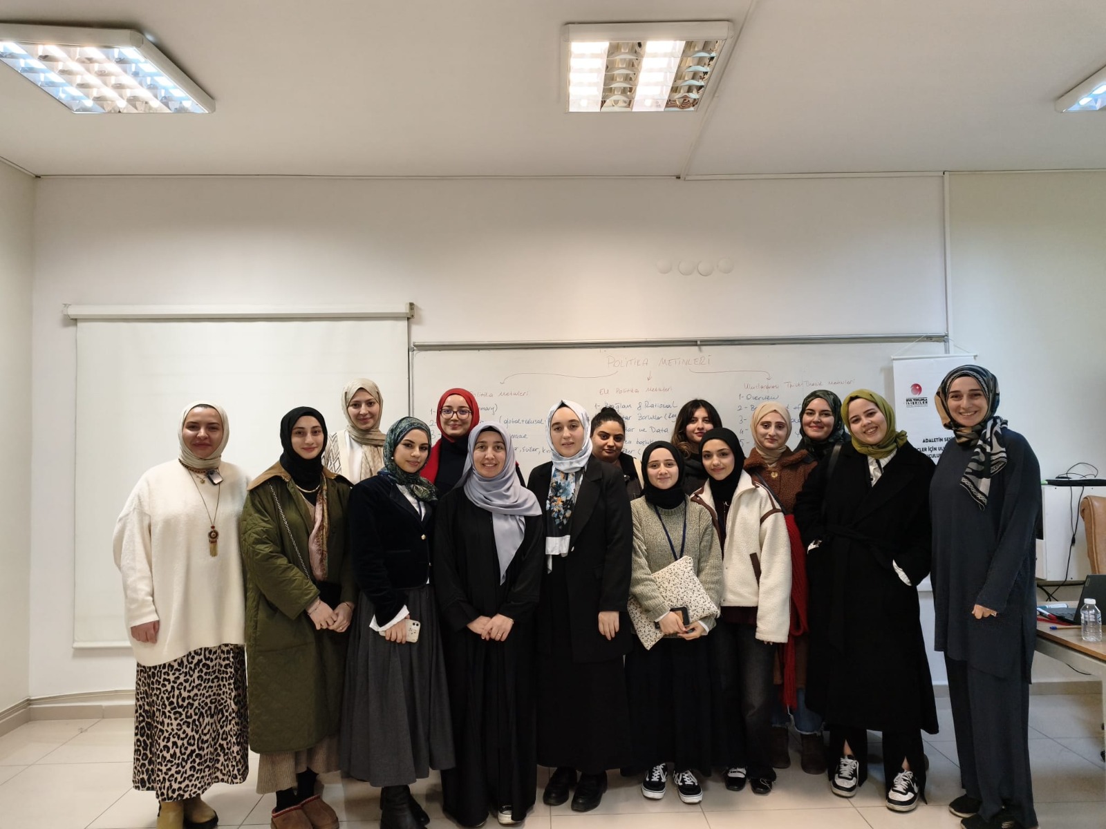 Adaletin Sesi: Gençler İçin Uluslararası Hak Temelli Savunuculuk Programı